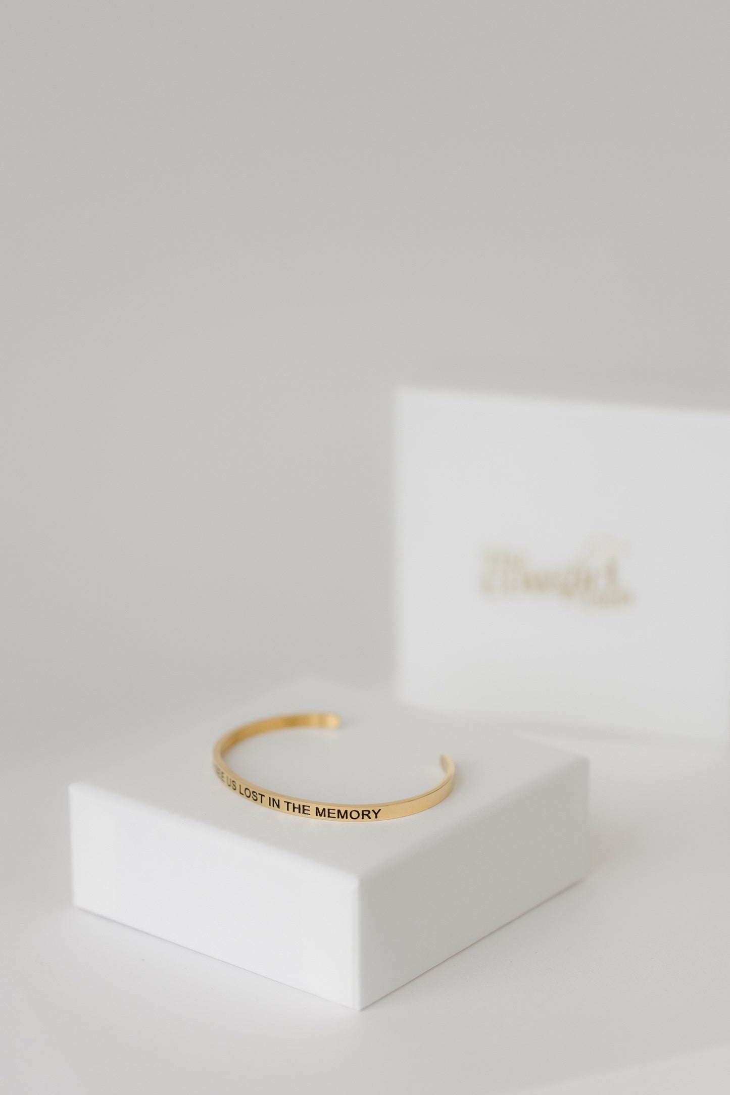 Lost in the memory bangle