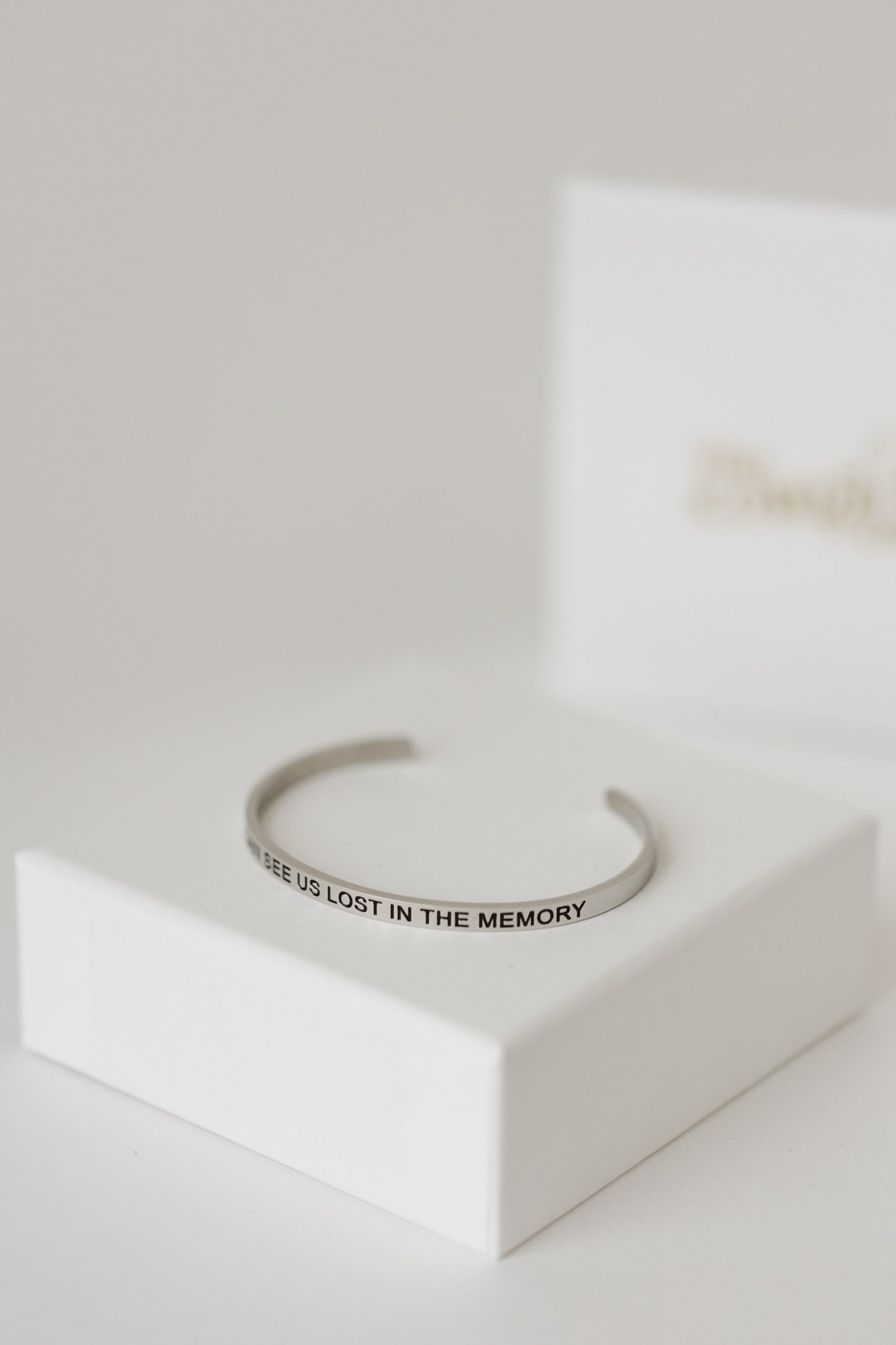 Lost in the memory bangle