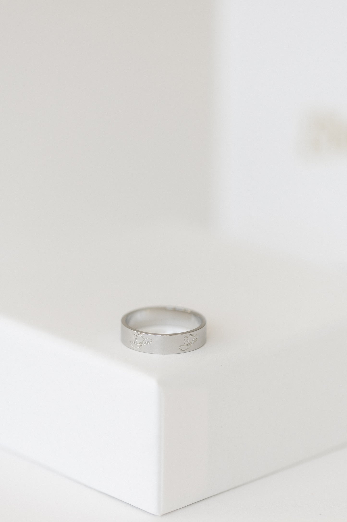 Cowboy hat ring