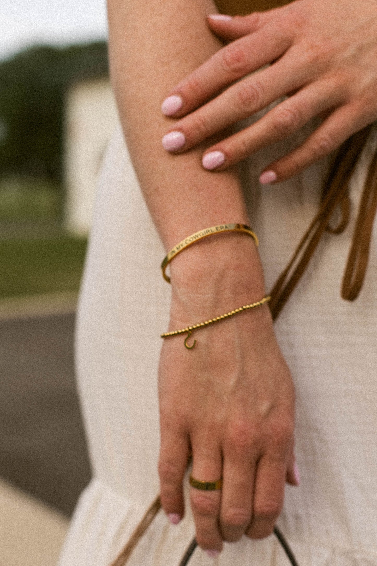 Beaded horseshoe bracelet
