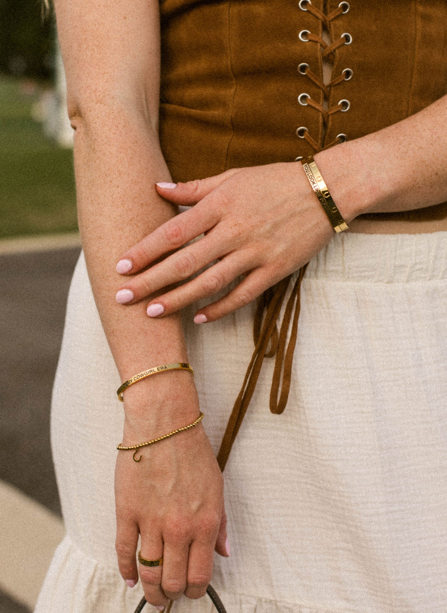 Beaded horseshoe bracelet