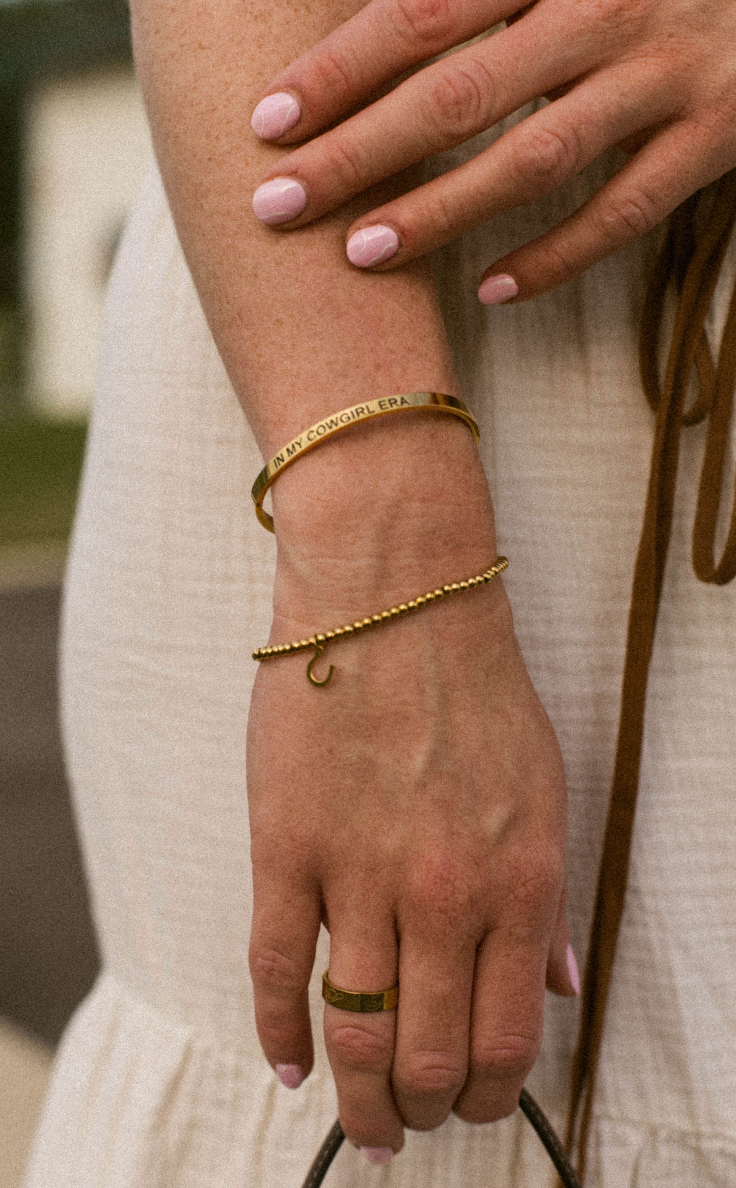 Beaded horseshoe bracelet